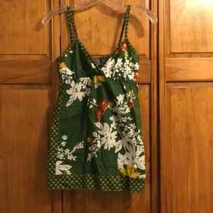 Daytrip Buckle Green Floral Tank Small